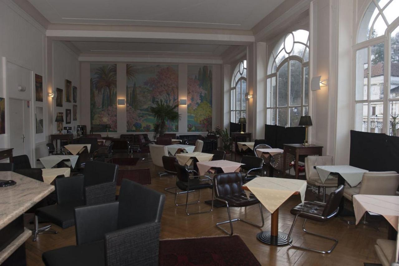 Acacias Apparts Hotel Пломбьер-ле-Бен Экстерьер фото