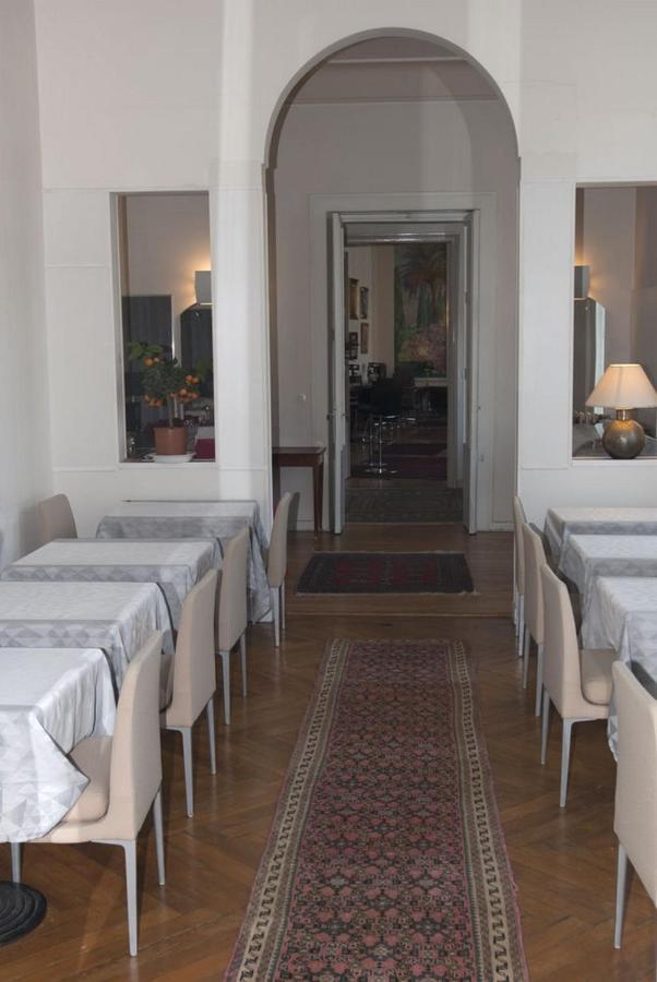 Acacias Apparts Hotel Пломбьер-ле-Бен Экстерьер фото