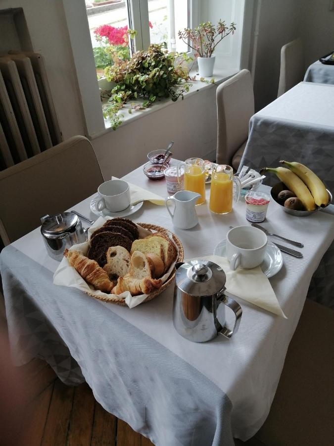 Acacias Apparts Hotel Пломбьер-ле-Бен Экстерьер фото